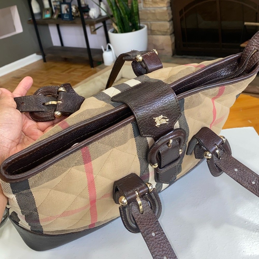 Burberry Beige and Brown Plaid Shoulder Bag - Picture 4 of 16